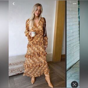 NWT Show Me Your Mumu Fall Feetwood Aurora Floral Long Sleeve Maxi Dress Large